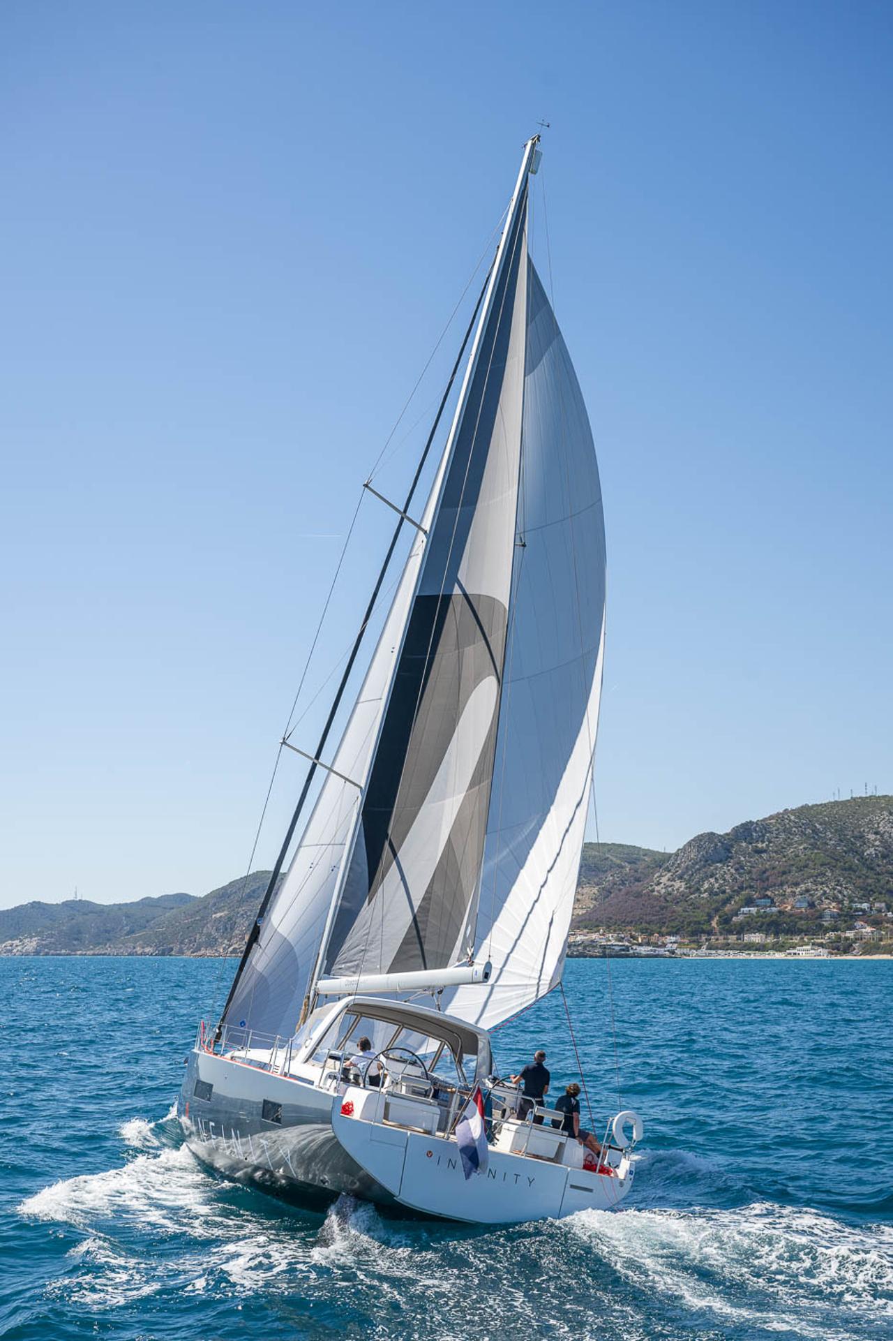 Noleggio Oceanis 60 - 3 + 1 cab. "Infinity" a Kaštela | Nautilus - Slika 4