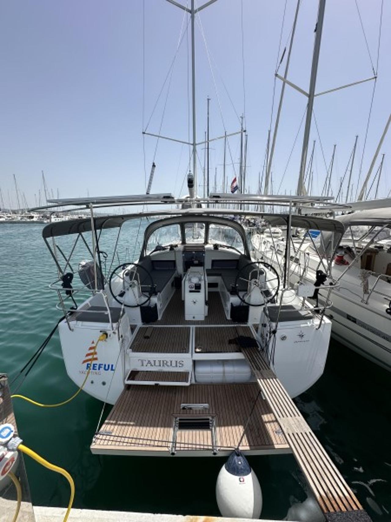 Noleggio Sun Odyssey 440 - 4 cab. "Taurus" a Sukošan | Nautilus - Slika 3