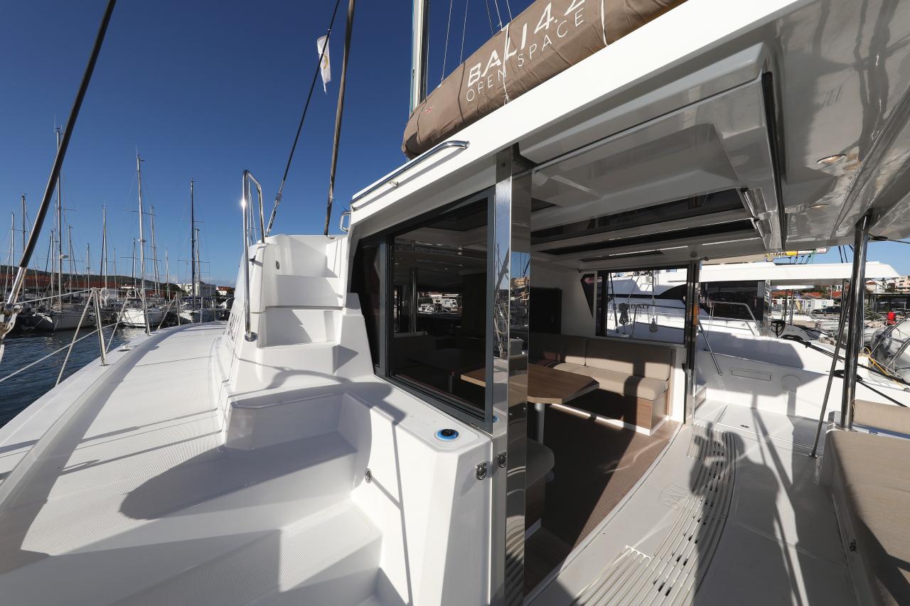 Noleggio Bali 4.2 - 4 + 1 cab. "Air Space" a Vodice | Nautilus - Slika 4