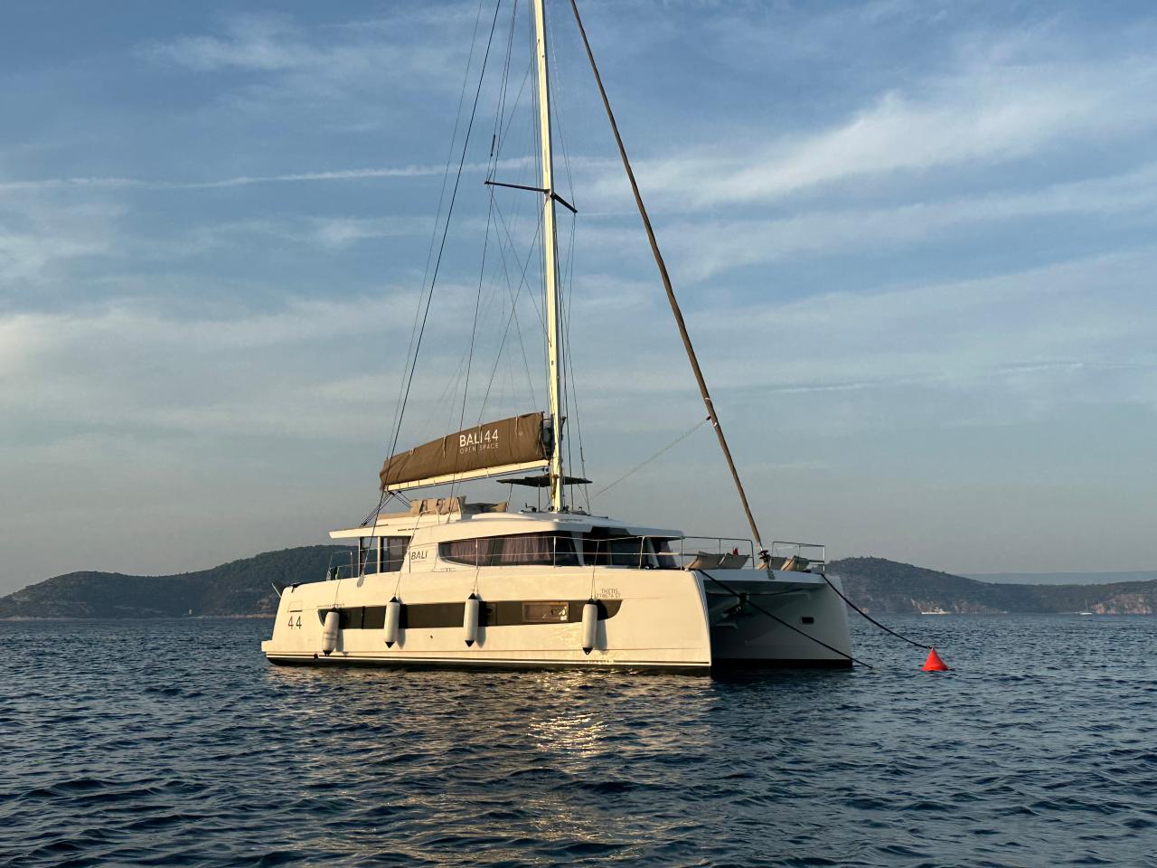Najam Bali 4.4 - 4 + 1 cab. "Thetis" u destinaciji Rogoznica | Nautilus - Slika 3