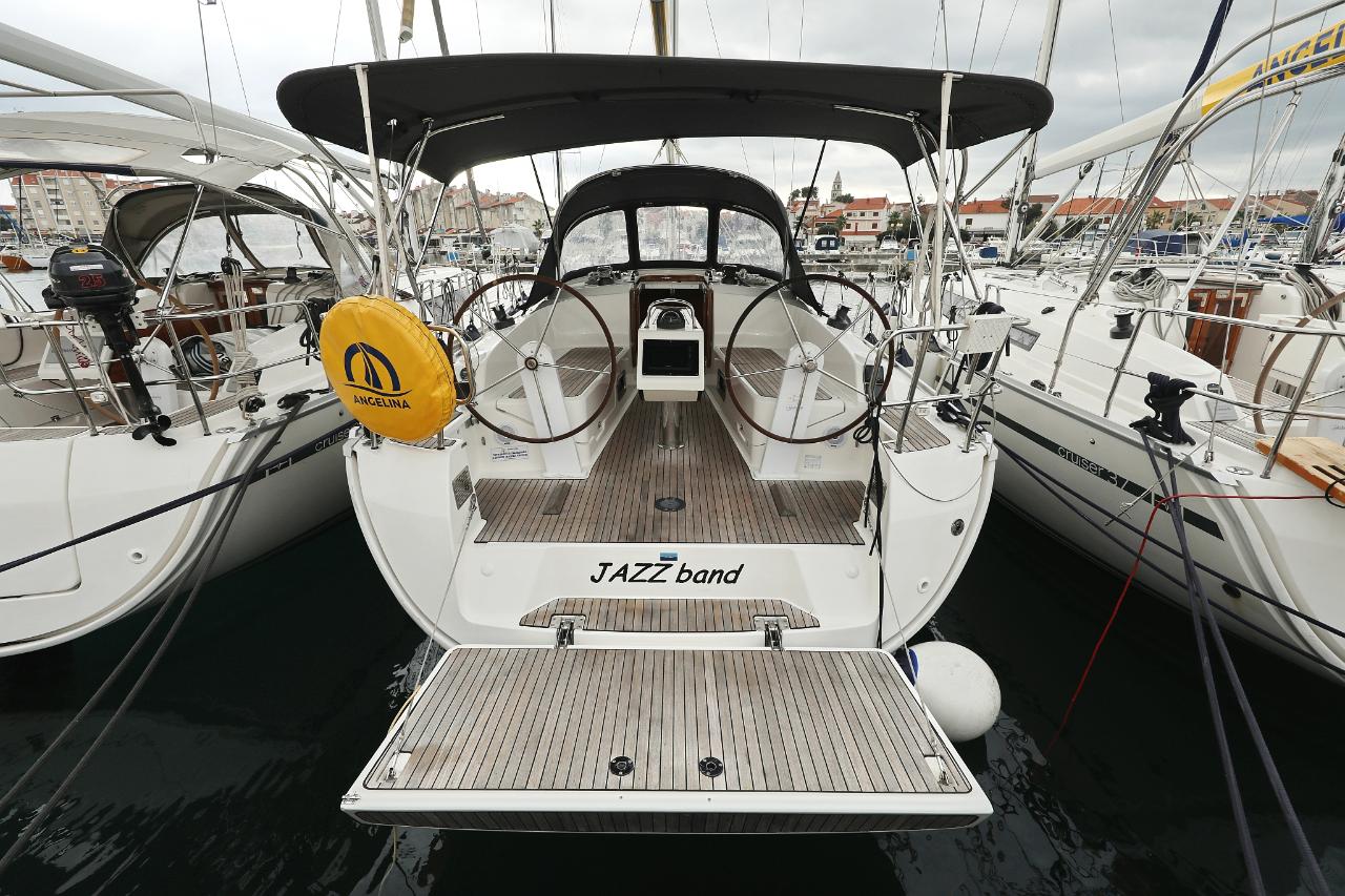 Noleggio Bavaria Cruiser 37 - 3 cab. "Jazz Band" a Biograd na Moru | Nautilus - Slika 3