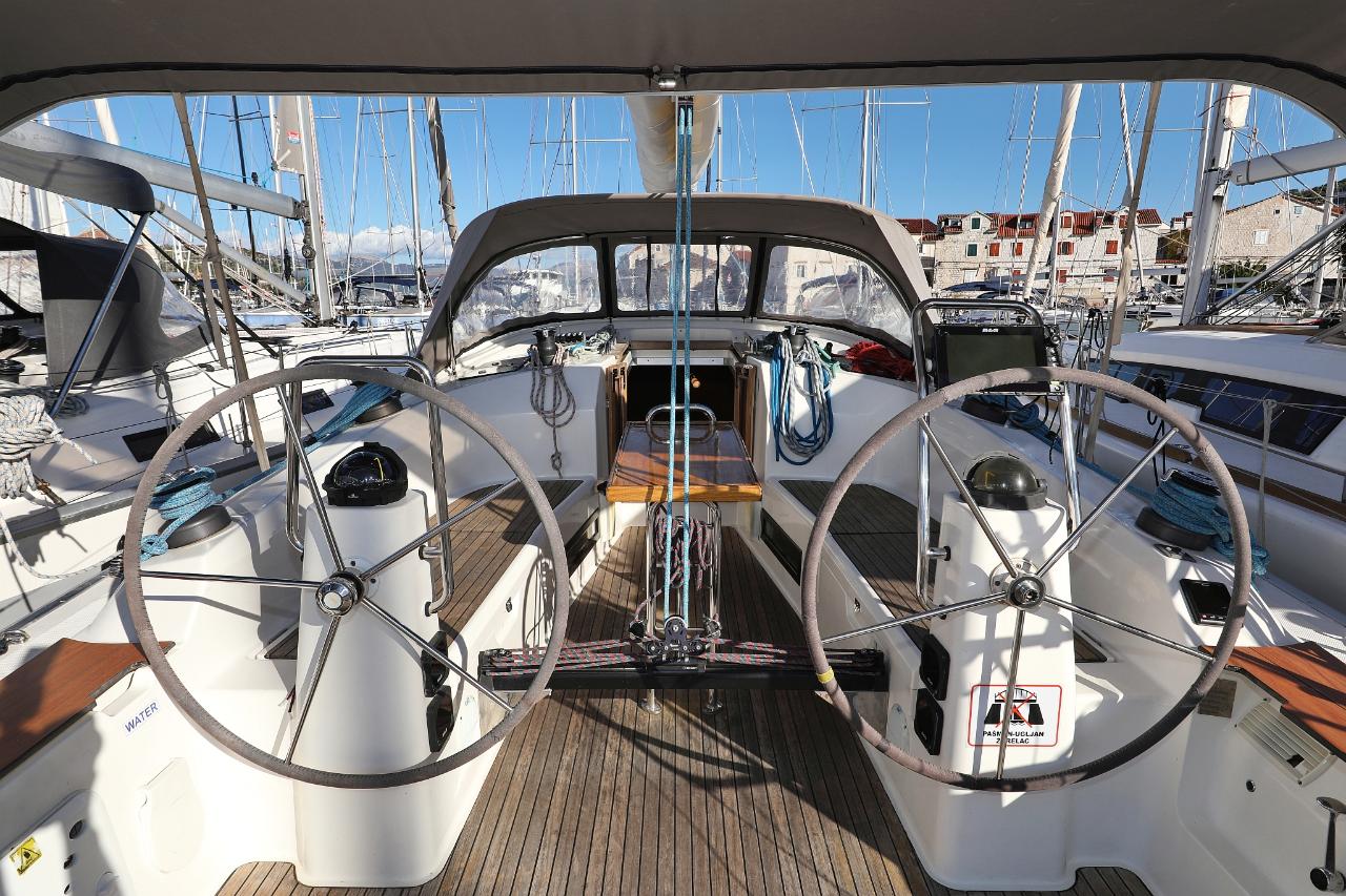 Noleggio Bavaria Cruiser 40 S "Silver Arrow" a Trogir | Nautilus - Slika 4